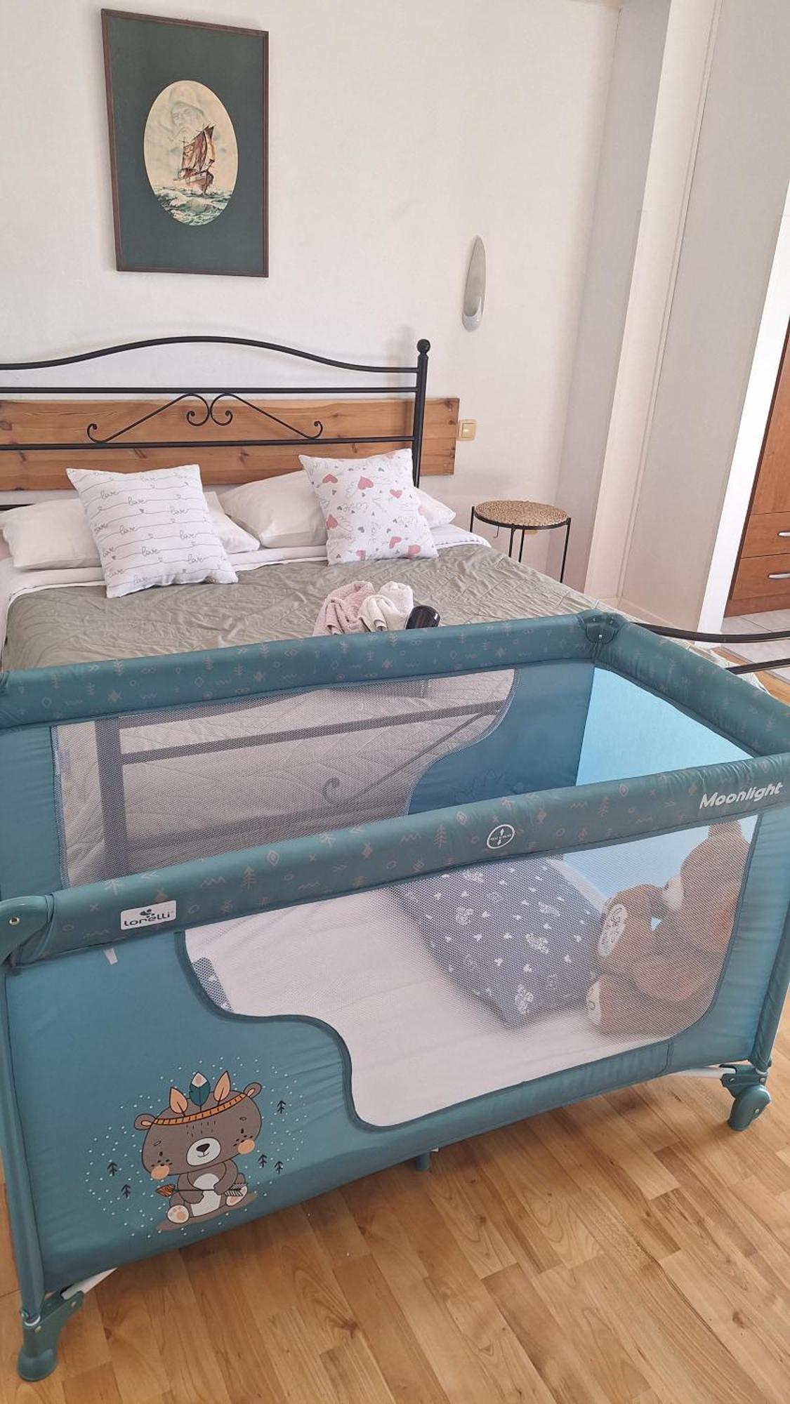 Apartmani Mary Дуги Рат Екстериор снимка